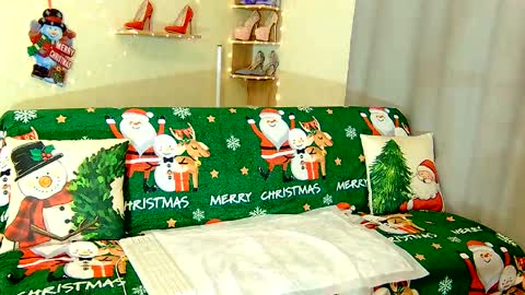 Kim online show from December 2024 07:56:01 PM
