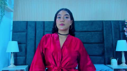 Kim  online show from March 2026 12:52:01 PM