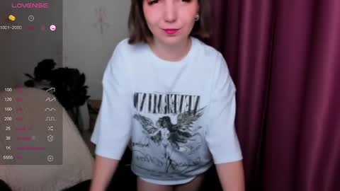 Snapshot of kindhazelhere_ chatting on December 2024 08:13:01 AM Hazel online show from December 2024 08:13:01 AM
