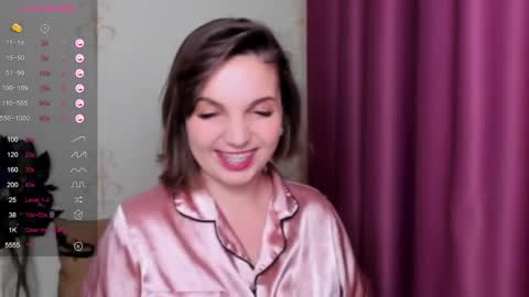 Snapshot of kindhazelhere_ chatting on December 2024 05:22:02 PM Hazel online show from December 2024 05:22:02 PM