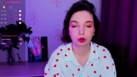 Snapshot of kindhazelhere_ chatting on October 2025 08:15:02 AM Hazel online show from October 2025 08:15:02 AM