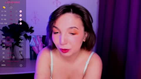 Snapshot of kindhazelhere_ chatting on October 2025 08:33:02 AM Hazel online show from October 2025 08:33:02 AM