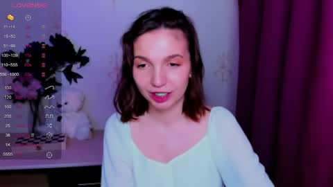 Hazel online show from April 2026 09:52:02 AM