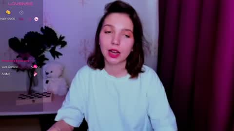 Hazel online show from April 2026 06:18:01 AM