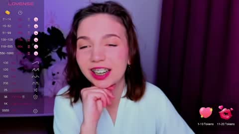 Hazel online show from May 2026 07:52:01 PM