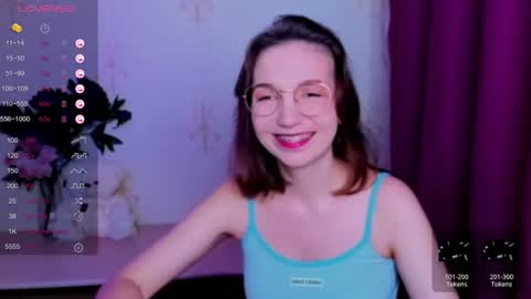 Hazel online show from June 2026 04:32:02 AM
