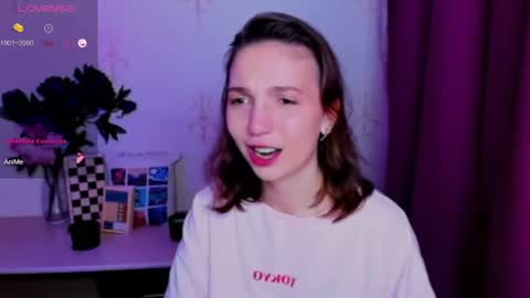 Hazel online show from June 2026 08:59:02 PM