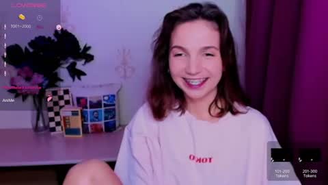 Hazel online show from July 2026 07:02:01 AM