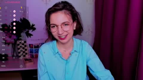Hazel online show from August 2026 05:48:02 PM