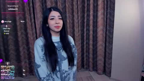 Snapshot of kindraevert chatting on November 2025 04:37:02 AM Megan online show from November 2025 04:37:02 AM