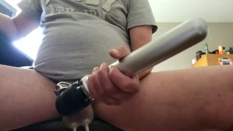 Kingaxel online show from June 2026 10:02:01 AM