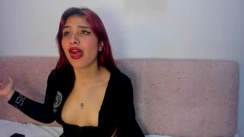 NIKKY AND MAIK online show from December 2025 02:42:02 AM