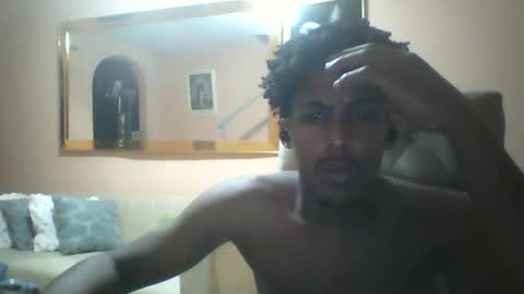 king692909 online show from February 2026 04:49:02 AM