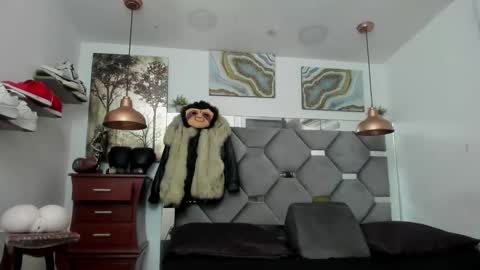 Snapshot of king_fitt_ chatting on November 2025 11:51:02 AM HOT MEN BLACK online show from November 2025 11:51:02 AM