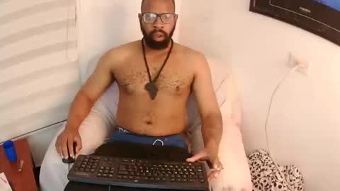 Snapshot of king_mallik chatting on September 2025 02:28:02 PM Malik online show from September 2025 02:28:02 PM