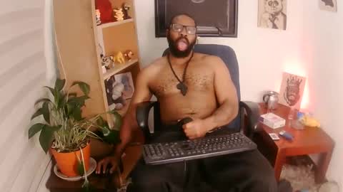 Snapshot of king_mallik chatting on November 2025 02:07:02 PM Malik online show from November 2025 02:07:02 PM