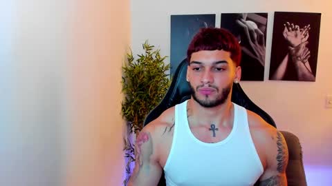Snapshot of king_of_kings__ chatting on January 2025 12:52:02 AM king_of_kings__ online show from January 2025 12:52:02 AM