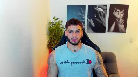 Snapshot of king_of_kings__ chatting on February 2025 11:06:02 PM king_of_kings__ online show from February 2025 11:06:02 PM