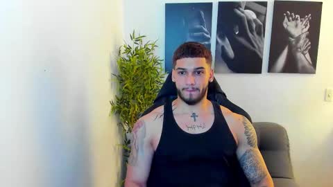 Snapshot of king_of_kings__ chatting on February 2025 02:47:02 AM king_of_kings__ online show from February 2025 02:47:02 AM