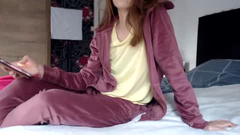 Snapshot of kingandprincess chatting on May 2026 06:09:01 PM sexysexyhotwetpinkredpussy online show from May 2026 06:09:01 PM