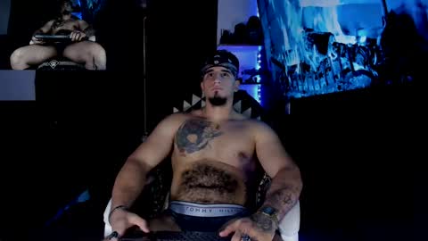 Snapshot of kingbear777 chatting on January 2025 10:08:02 PM King Bear online show from January 2025 10:08:02 PM