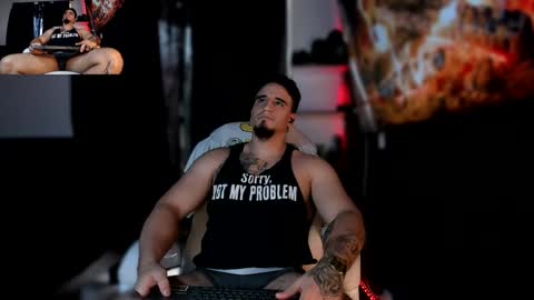 Snapshot of kingbear777 chatting on January 2025 01:27:01 AM King Bear online show from January 2025 01:27:01 AM