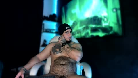 Snapshot of kingbear777 chatting on January 2025 09:15:01 AM King Bear online show from January 2025 09:15:01 AM