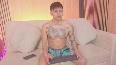 Dani  online show from November 2025 04:12:02 AM