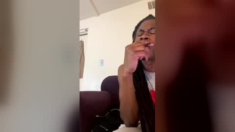 Snapshot of kingecstasyxxxddd chatting on March 2026 10:37:02 PM kingecstasyxxxddd online show from March 2026 10:37:02 PM