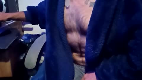 Snapshot of kingfisherrobbie chatting on October 2025 06:26:01 PM Robbie online show from October 2025 06:26:01 PM