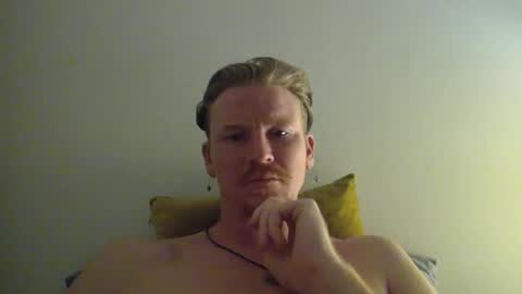 Kinglegg online show from January 2025 05:03:02 AM