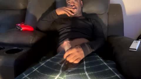 Snapshot of kingofkingz74 chatting on November 2025 02:16:01 PM kingofkingz74 online show from November 2025 02:16:01 PM