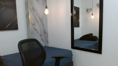 Snapshot of kingoftemptation chatting on April 2026 03:17:02 AM KING online show from April 2026 03:17:02 AM