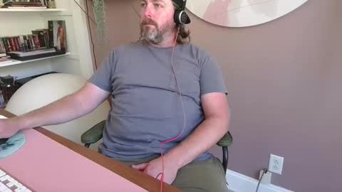 Snapshot of kingrichard86 chatting on September 2025 05:57:02 PM Richard online show from September 2025 05:57:02 PM