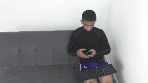 Snapshot of kings_latins chatting on June 2026 09:14:01 AM DOMINANT ALPHA KINGS online show from June 2026 09:14:01 AM
