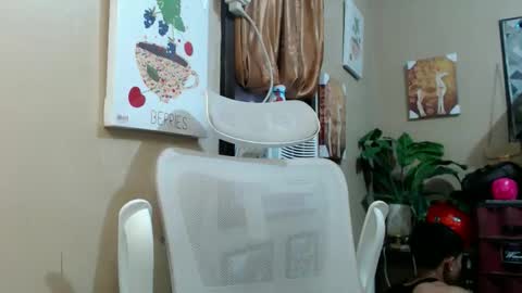 Snapshot of kingscock18 chatting on November 2025 10:36:02 AM ALVIN online show from November 2025 10:36:02 AM