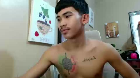 Snapshot of kingscock18 chatting on December 2025 04:06:01 AM ALVIN online show from December 2025 04:06:01 AM