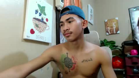 Snapshot of kingscock18 chatting on December 2025 07:59:01 AM ALVIN online show from December 2025 07:59:01 AM