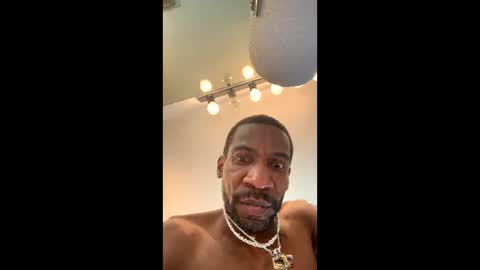 Snapshot of kingslimfresh chatting on February 2026 04:55:01 PM kingslimfresh online show from February 2026 04:55:01 PM