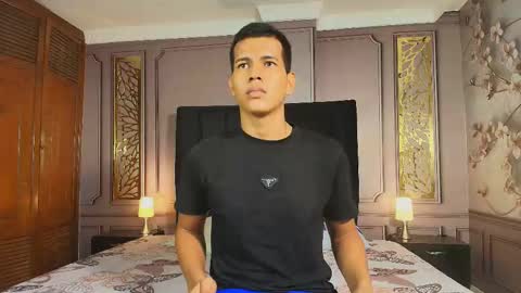 sebastian online show from December 2025 03:26:02 AM