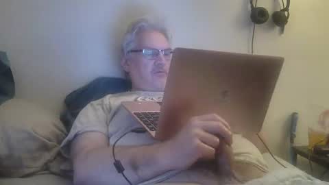 kingtongue10 online show from March 2026 12:54:02 PM