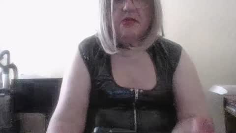 Cynthia Pvc lips online show from June 2026 01:37:01 PM
