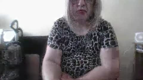 Cynthia Pvc lips online show from June 2026 05:40:02 PM