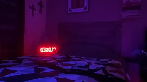 Snapshot of kinkgalore9 chatting on September 2025 04:40:02 AM kinkgalore9 online show from September 2025 04:40:02 AM