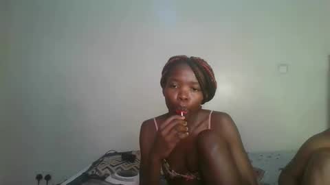 Snapshot of kinky_aria chatting on September 2025 06:31:02 PM kinky_aria online show from September 2025 06:31:02 PM