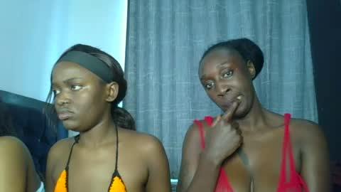Snapshot of kinky_leila chatting on June 2026 11:23:02 AM kinky_leila online show from June 2026 11:23:02 AM