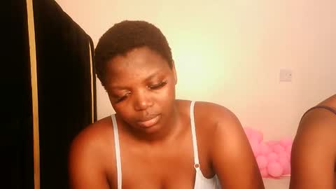 Lola online show from September 2025 01:14:02 PM