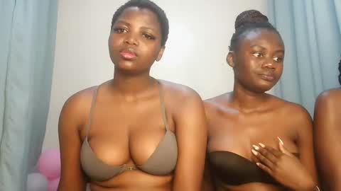 Lola online show from September 2025 12:49:01 AM