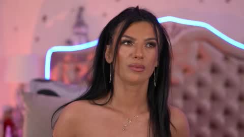 kinkyamelie online show from February 2026 06:44:02 PM