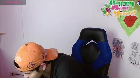 Snapshot of kinkybabies_ chatting on January 2025 05:03:02 AM Mercury online show from January 2025 05:03:02 AM